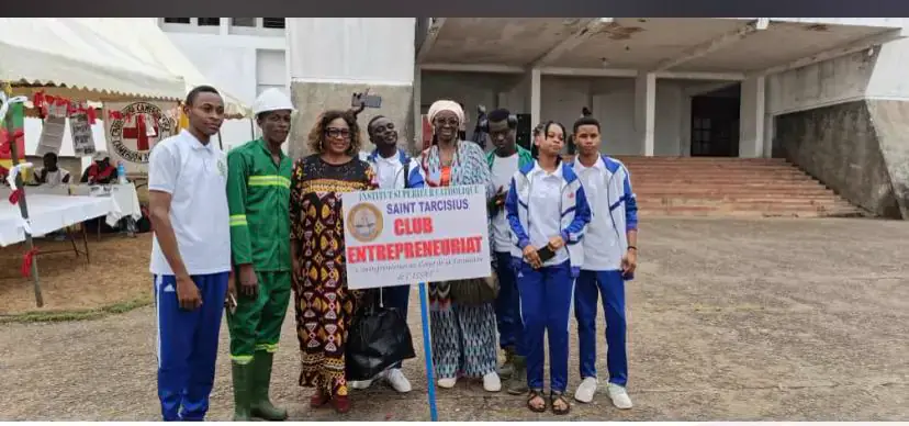 Etudiants en formation ISSAT